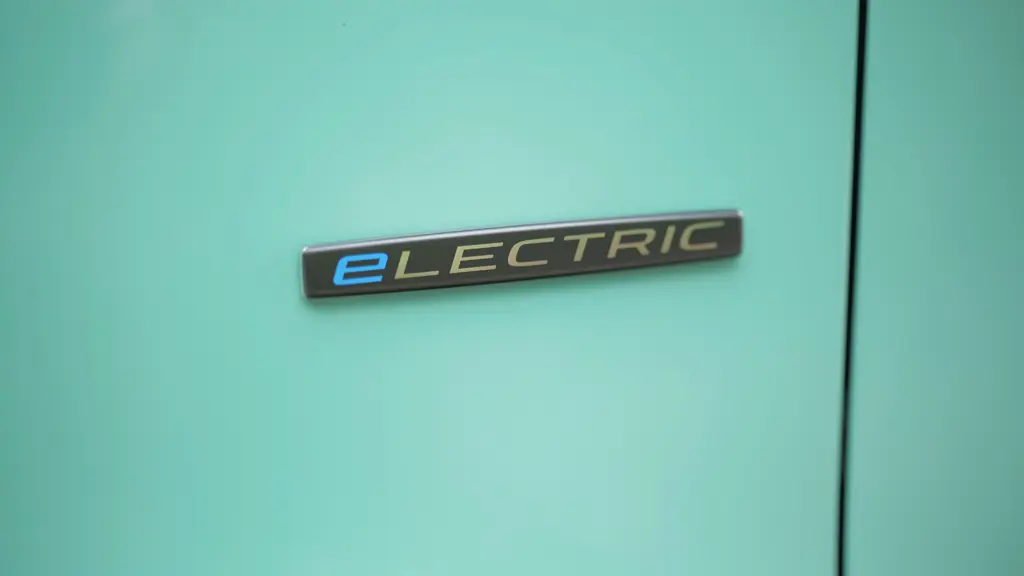 Mercedes-Benz Sprinter E 414 L3 Electric RWD 100KW 81KWH PRO Van Auto