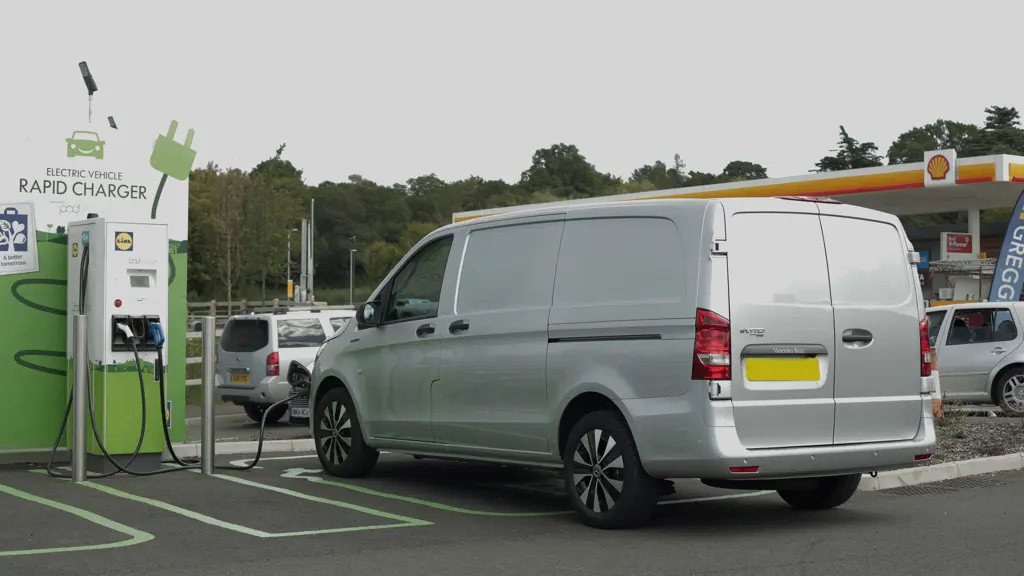 Mercedes-Benz Vito E L2 Electric FWD 85KW 66KWH Select Van Auto