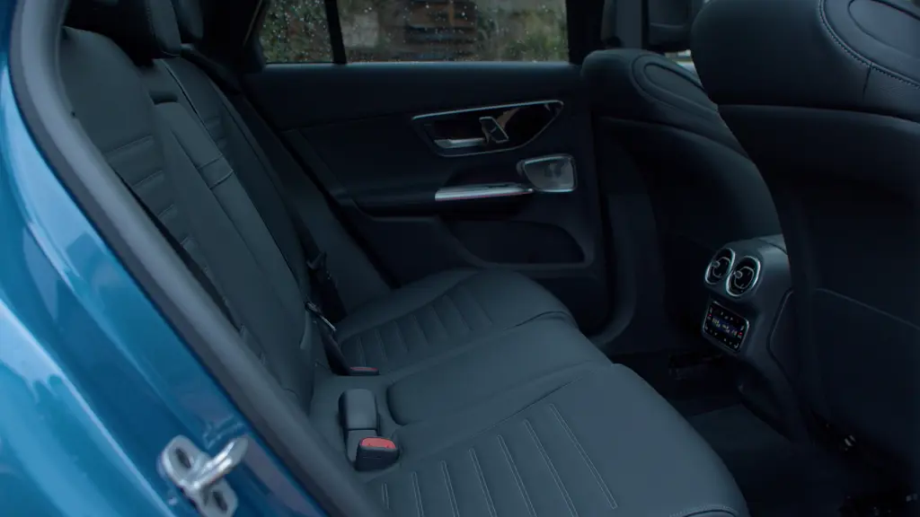 Mercedes-Benz GLC GLC 300e 4Matic AMG Line 5dr 9G-Tronic
