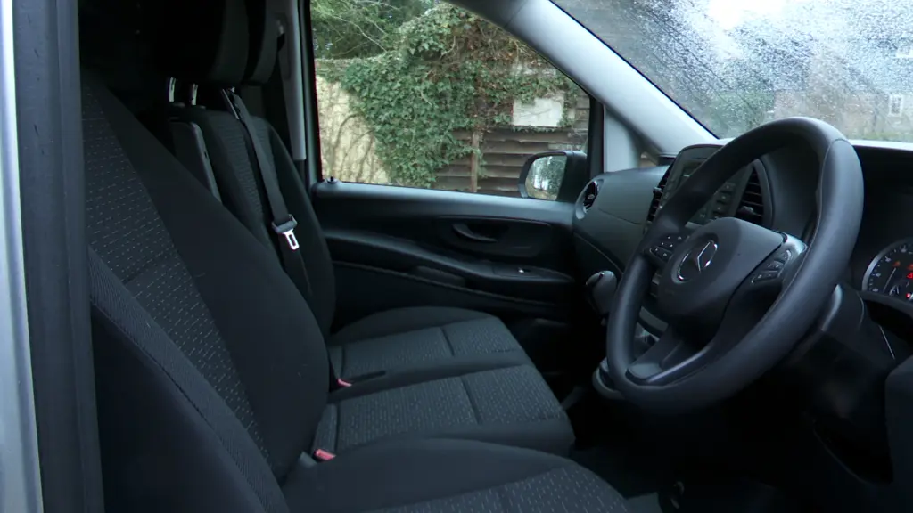Mercedes-Benz Vito Tourer L2 Diesel RWD 114 CDI PRO 9-Seater 9G-Tronic